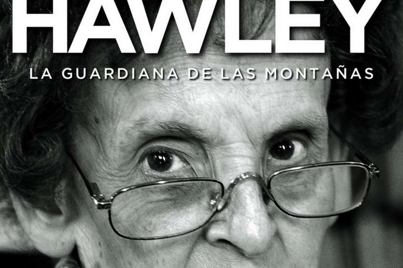 La historia de Miss Hawley. La guardiana de las montañas por Ediciones Desnivel